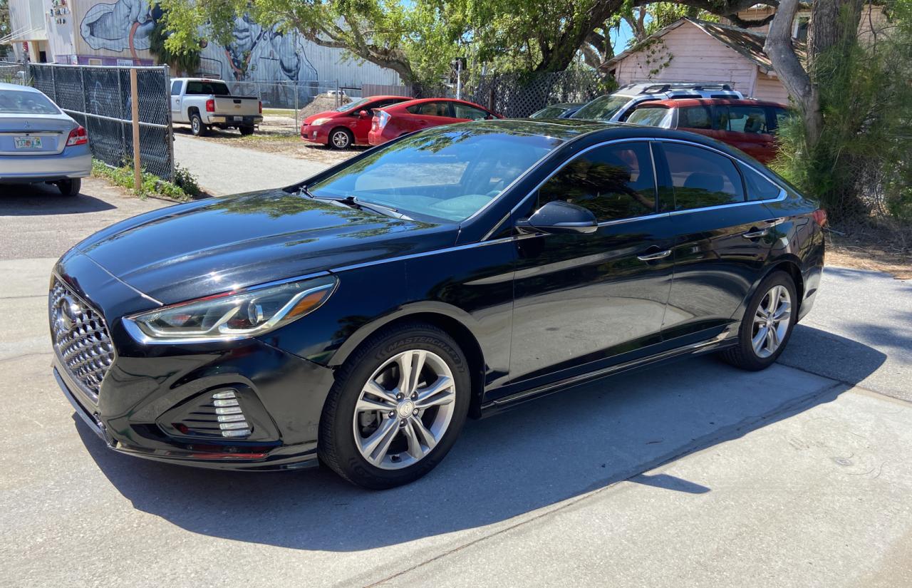2018 Hyundai Sonata - Image 2