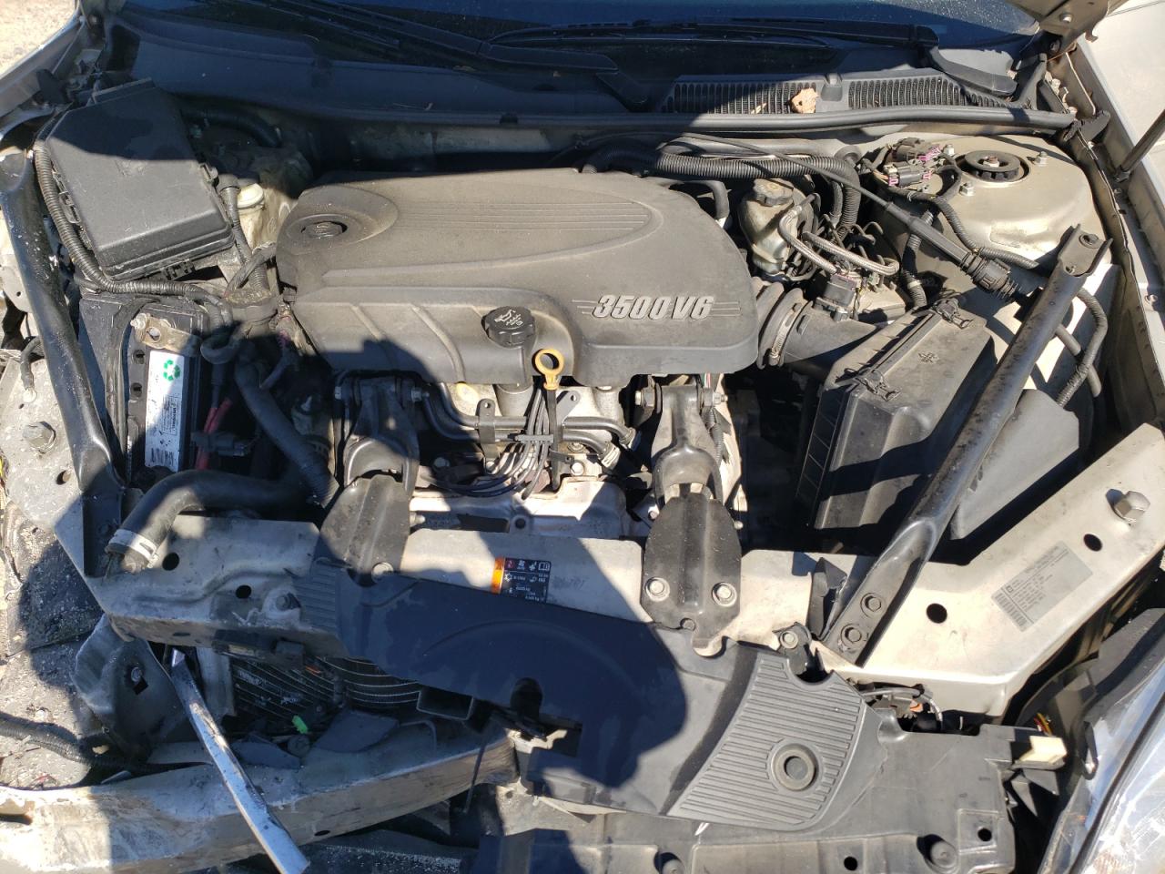 2011 Chevrolet Impala - Image 11