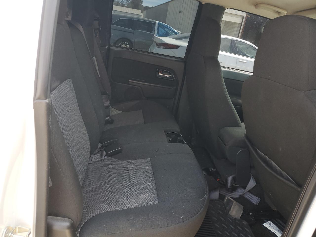 2010 GMC Canyon - Image 11