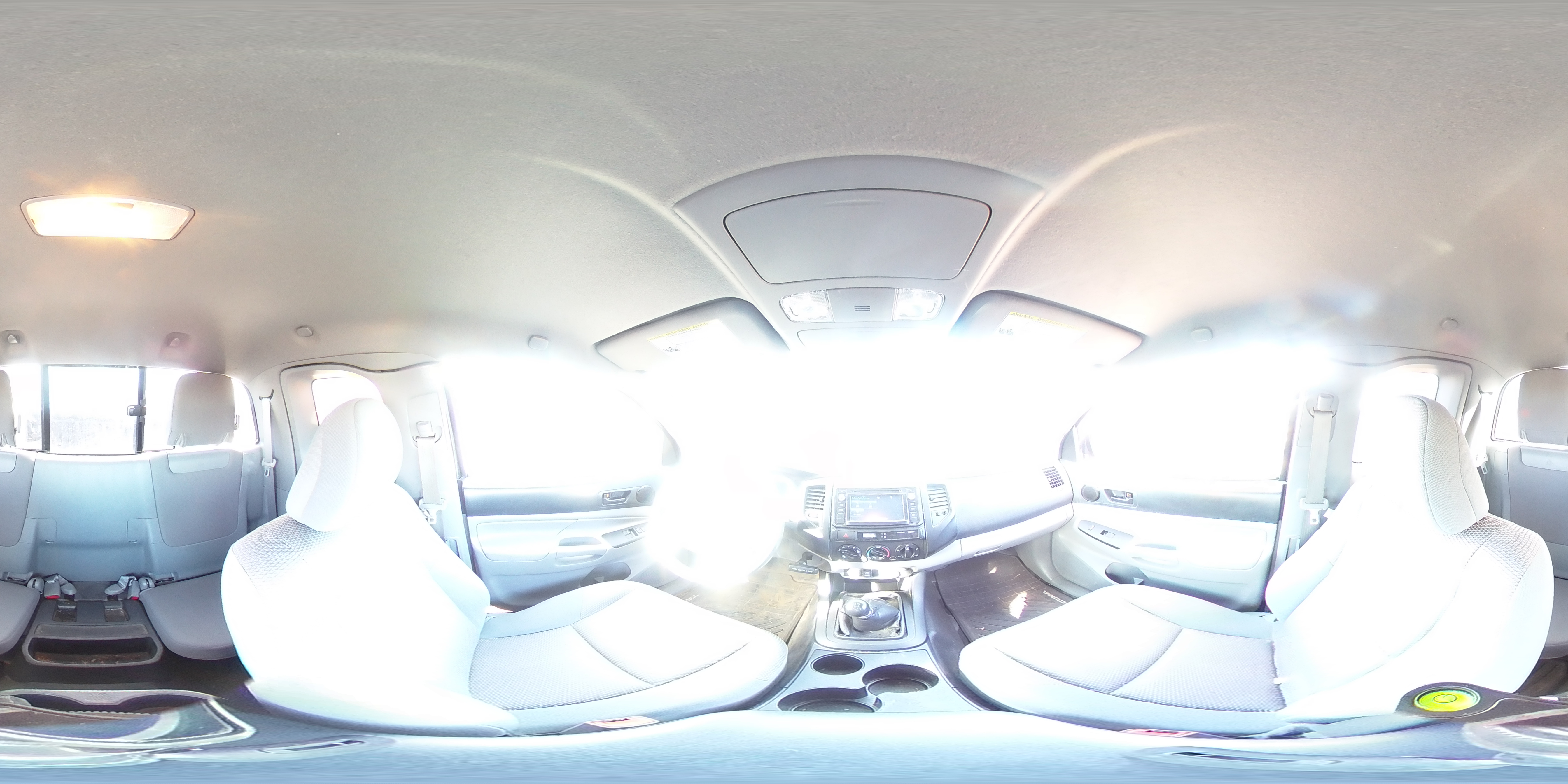 2014 Toyota Tacoma - Image 12