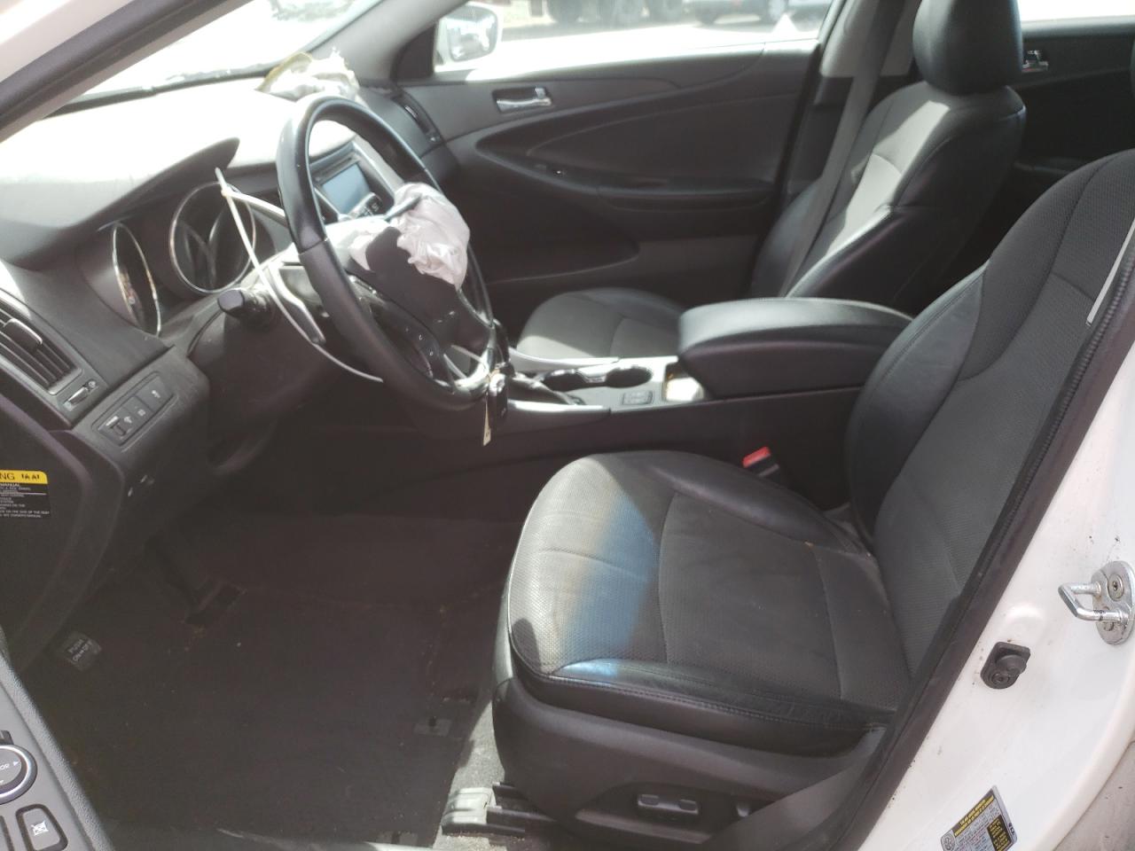 2013 Hyundai Sonata - Image 7