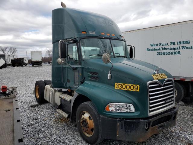 2014 Mack Cxu612 Semi Truck