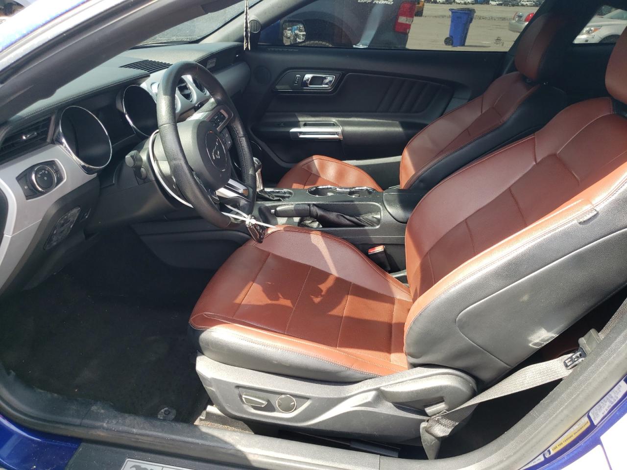 2015 Ford Mustang - Image 7