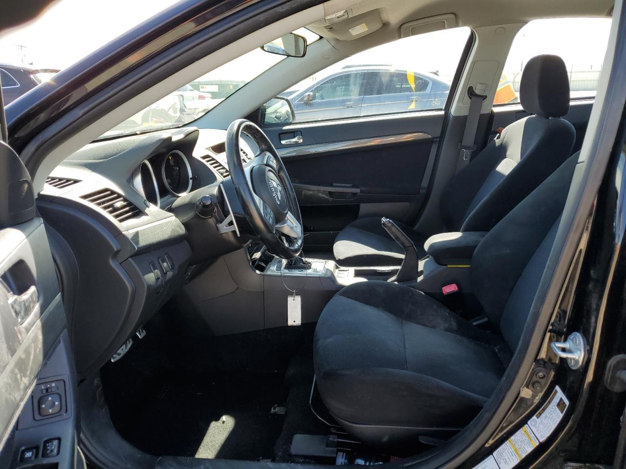 2010 Mitsubishi Lancer - Image 7
