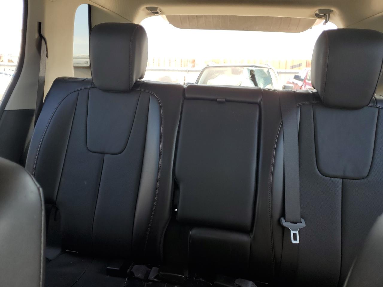 2015 GMC Terrain - Image 10