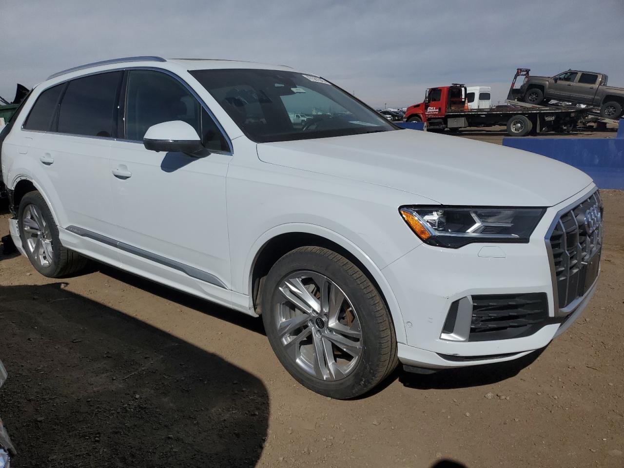 2023 Audi Q7 - Image 4