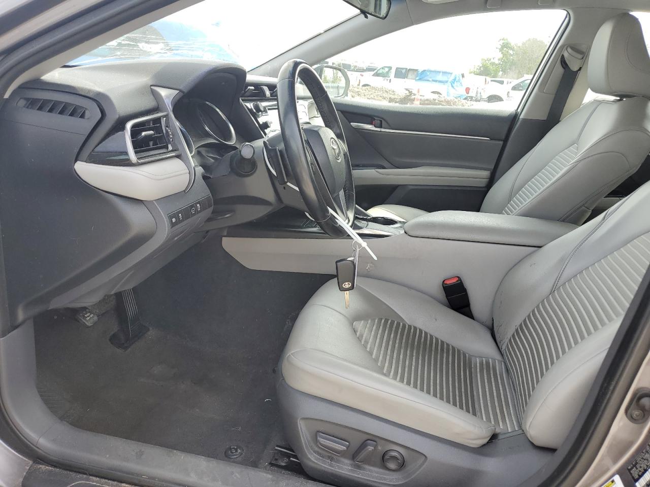 4T1G11AK3LU927102 TOYOTA CAMRY 2020