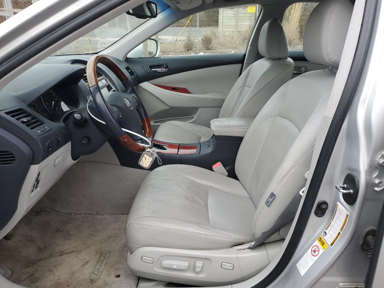 2007 Lexus ES - Image 7