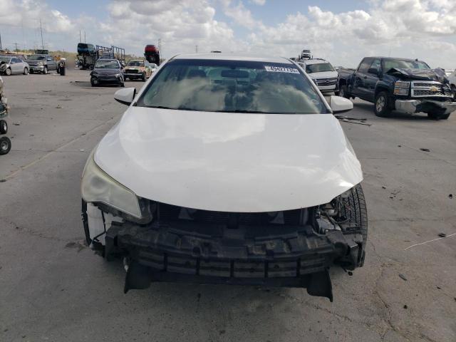  TOYOTA CAMRY 2015 White