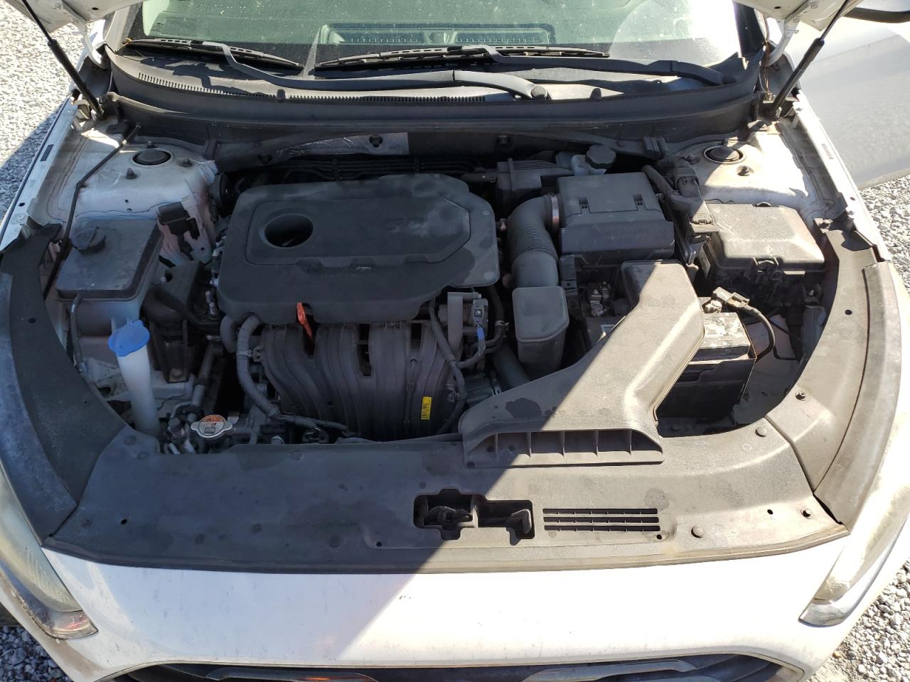 2018 Hyundai Sonata - Image 11
