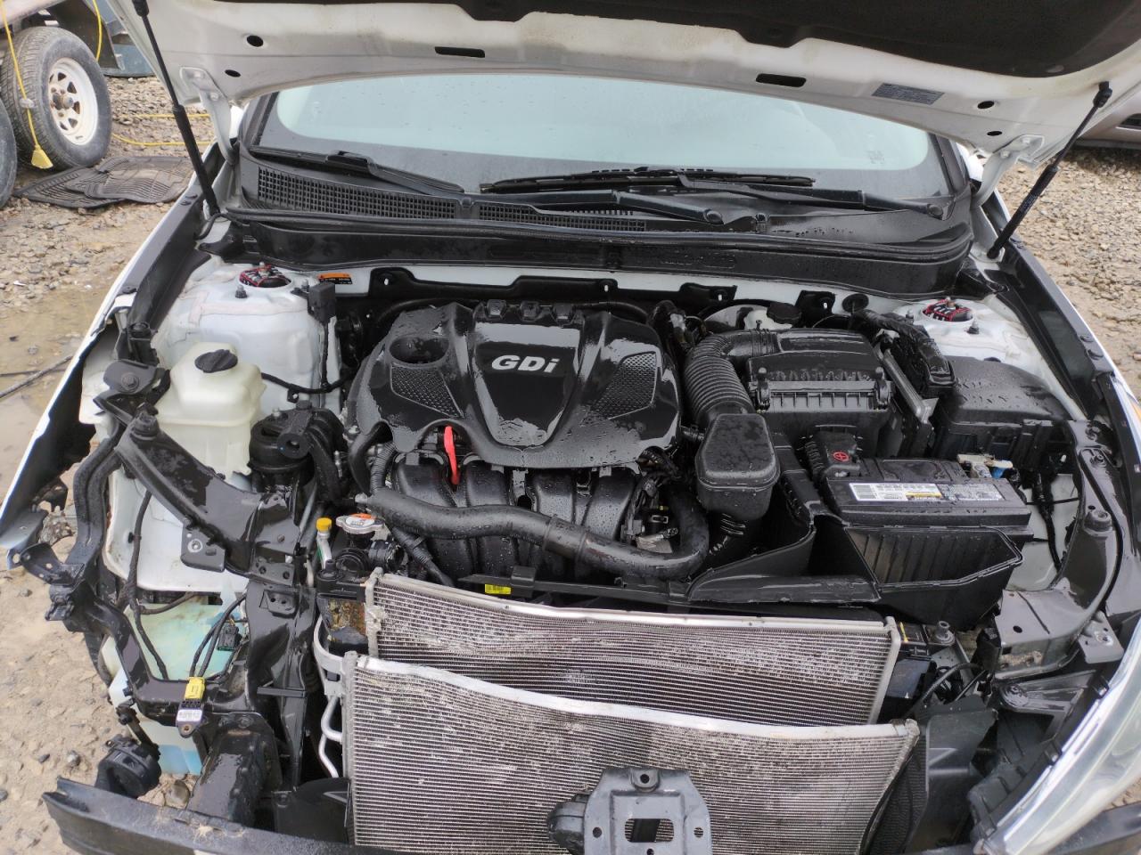 2014 Hyundai Sonata - Image 11