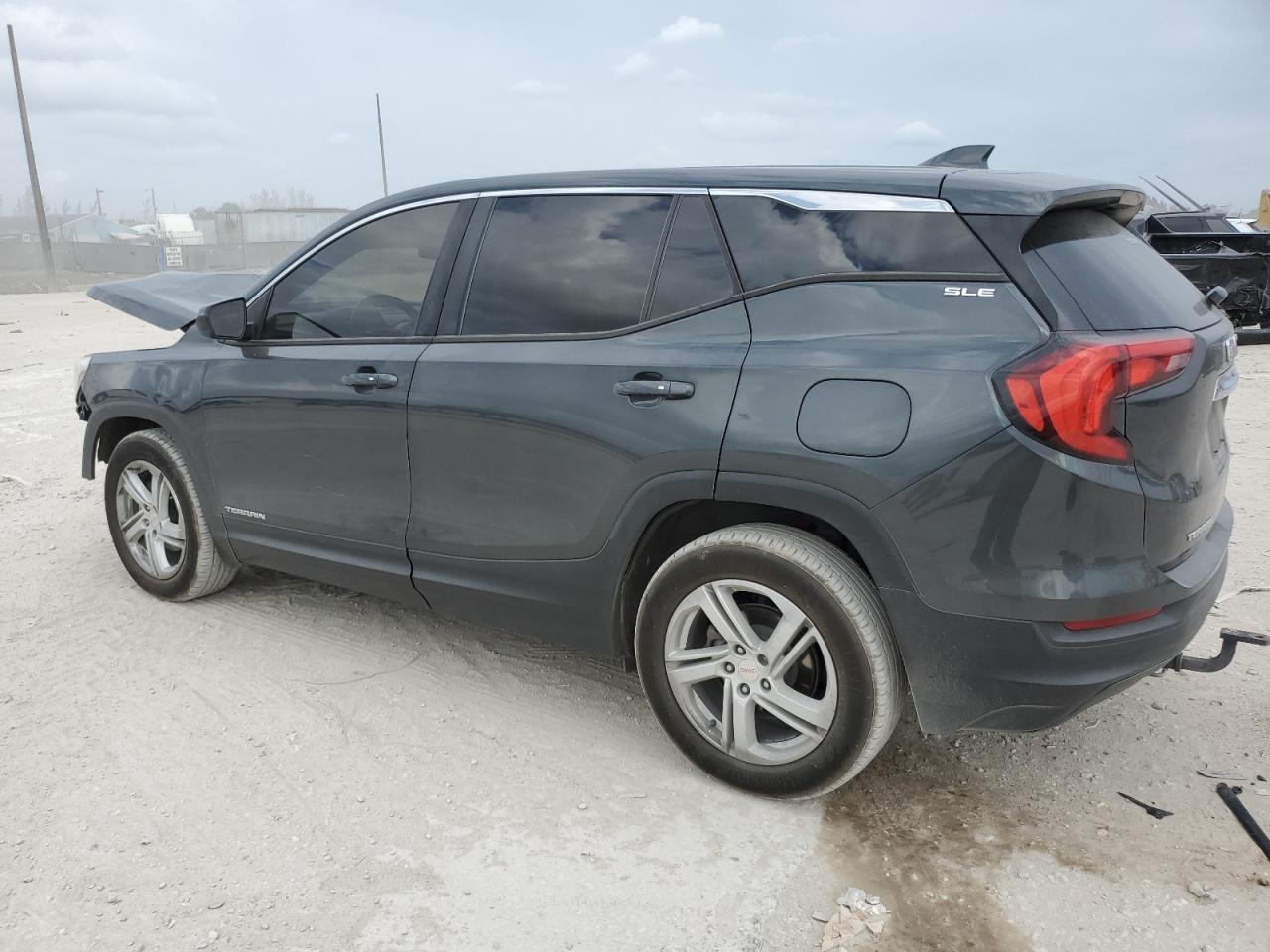 2018 GMC Terrain - Image 2