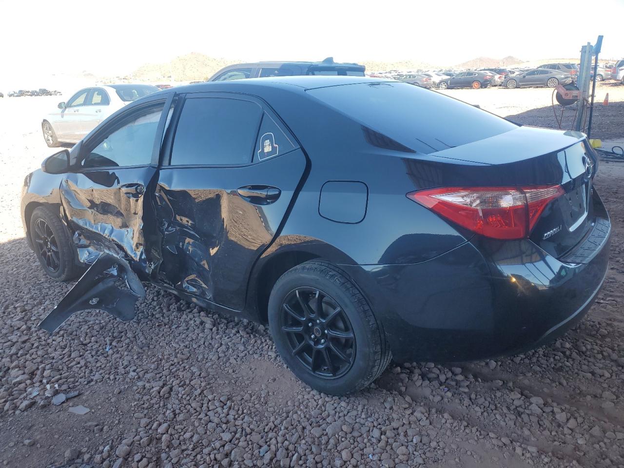 2T1BURHE9HC940378 TOYOTA COROLLA 2017