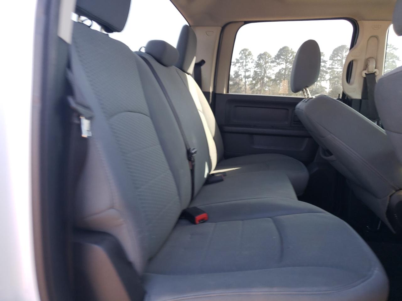 2013 RAM 1500 - Image 10