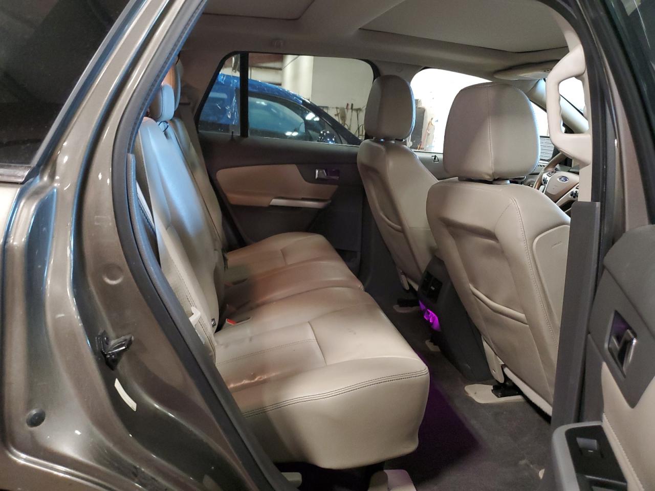 2014 Ford Edge - Image 11