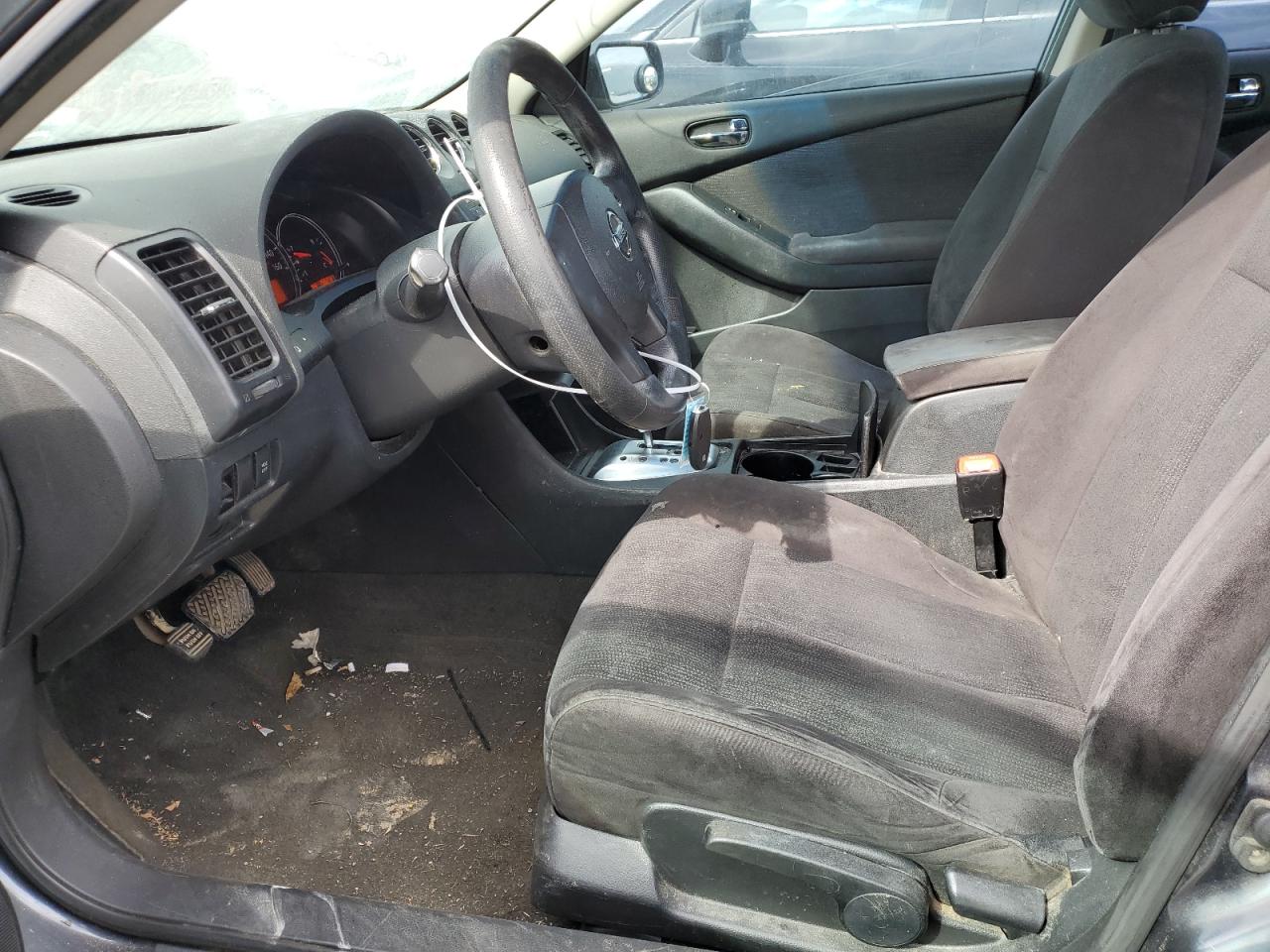 2010 Nissan Altima - Image 7