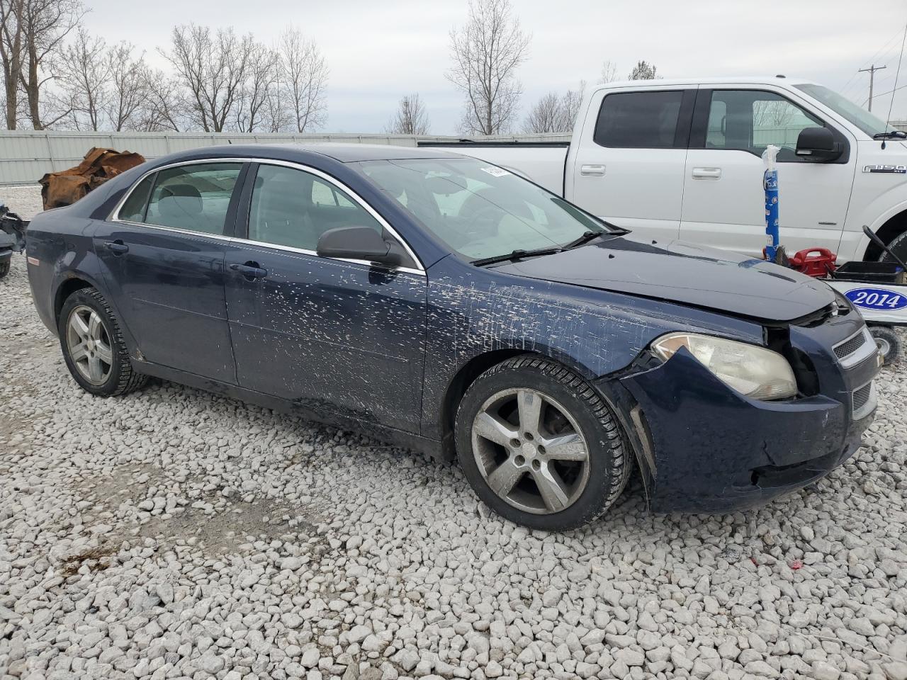 2011 Chevrolet Malibu - Image 4