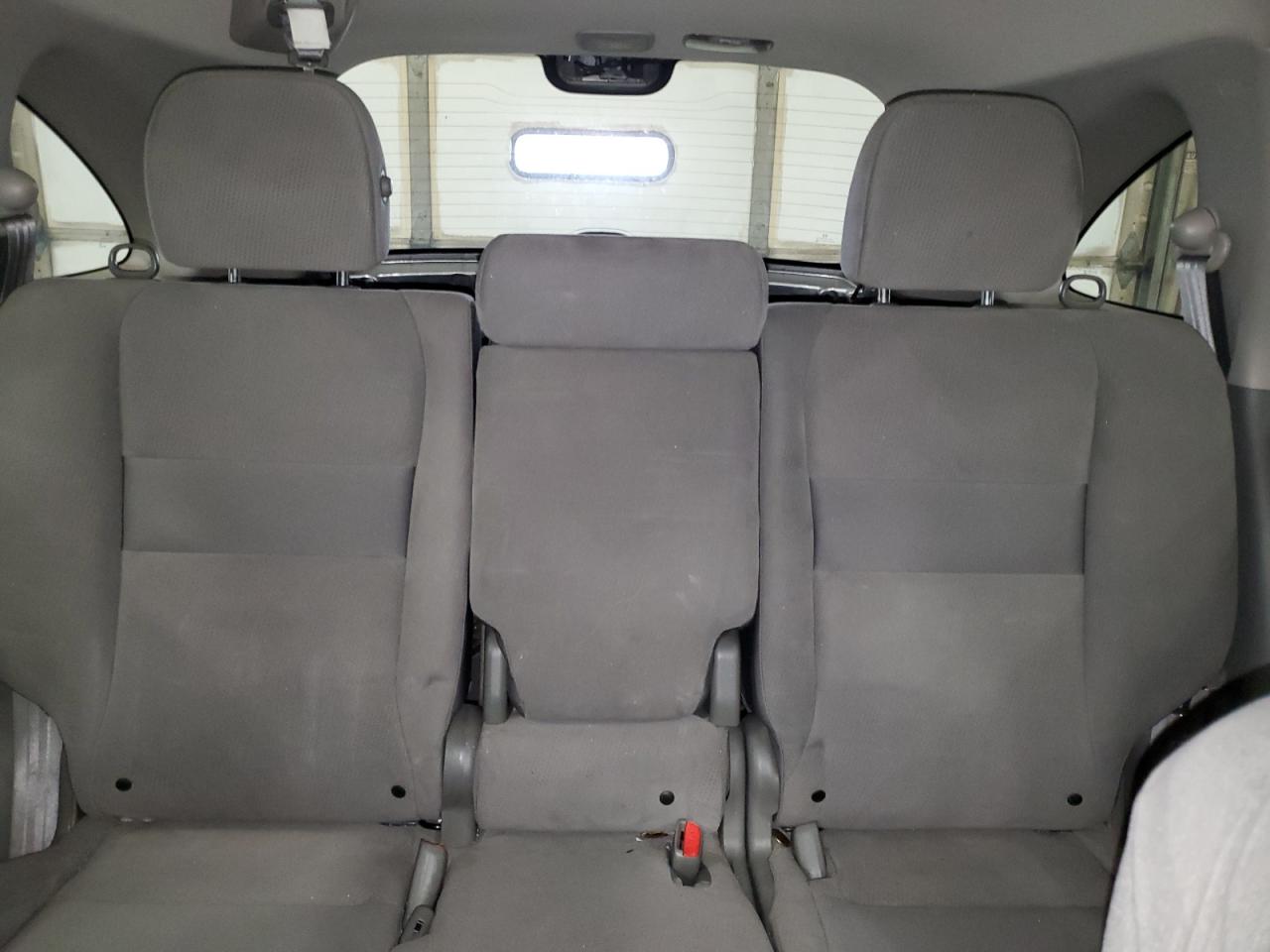 2010 Honda CR-V - Image 10