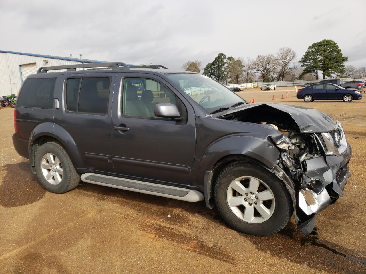 2012 Nissan Pathfinder - Image 4