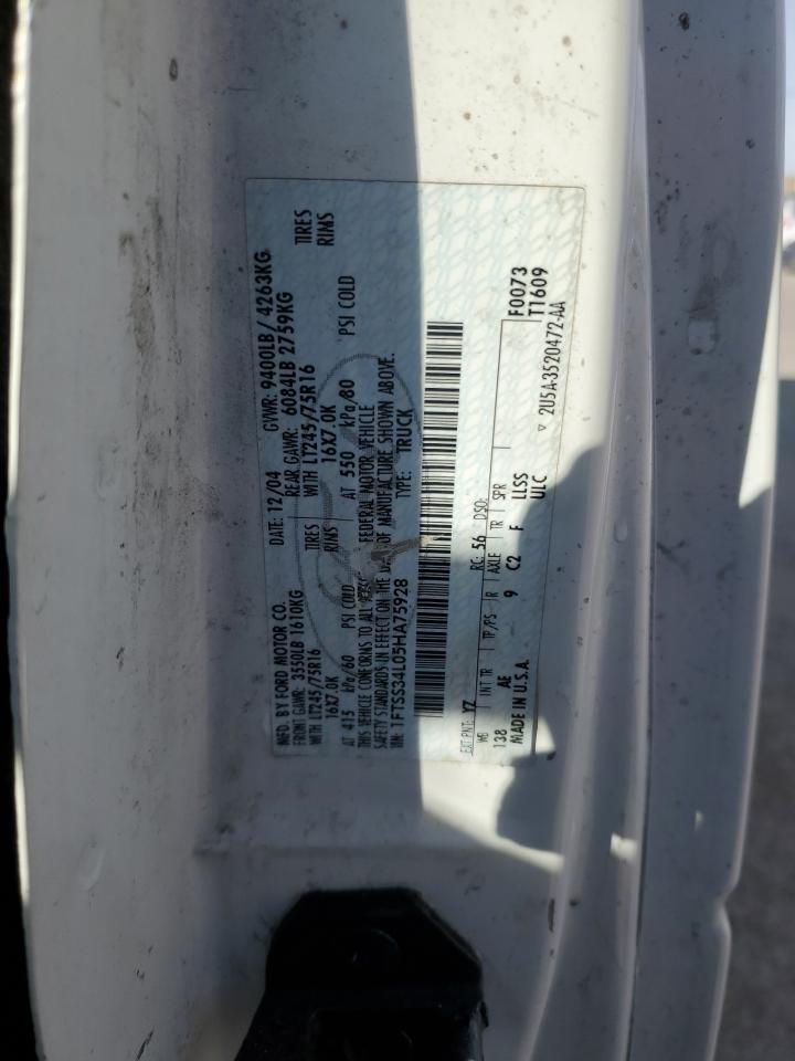 2005 Ford Econoline - Image 14