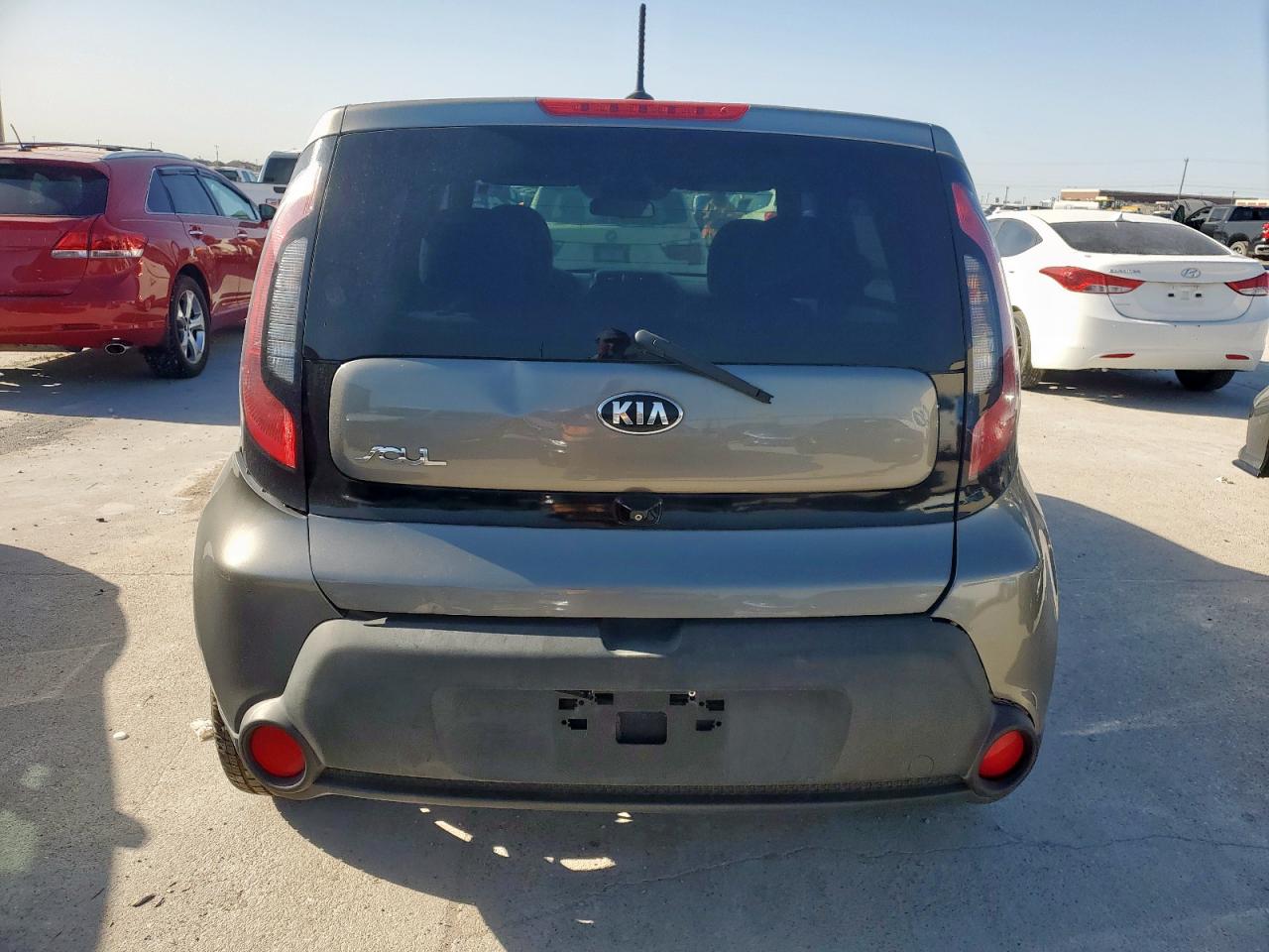 2015 Kia Soul + VIN: KNDJP3A57F7211031 Lot: 49046275