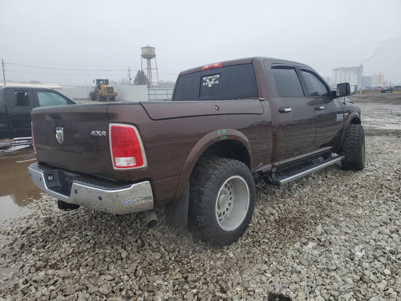 2015 RAM 2500 - Image 3
