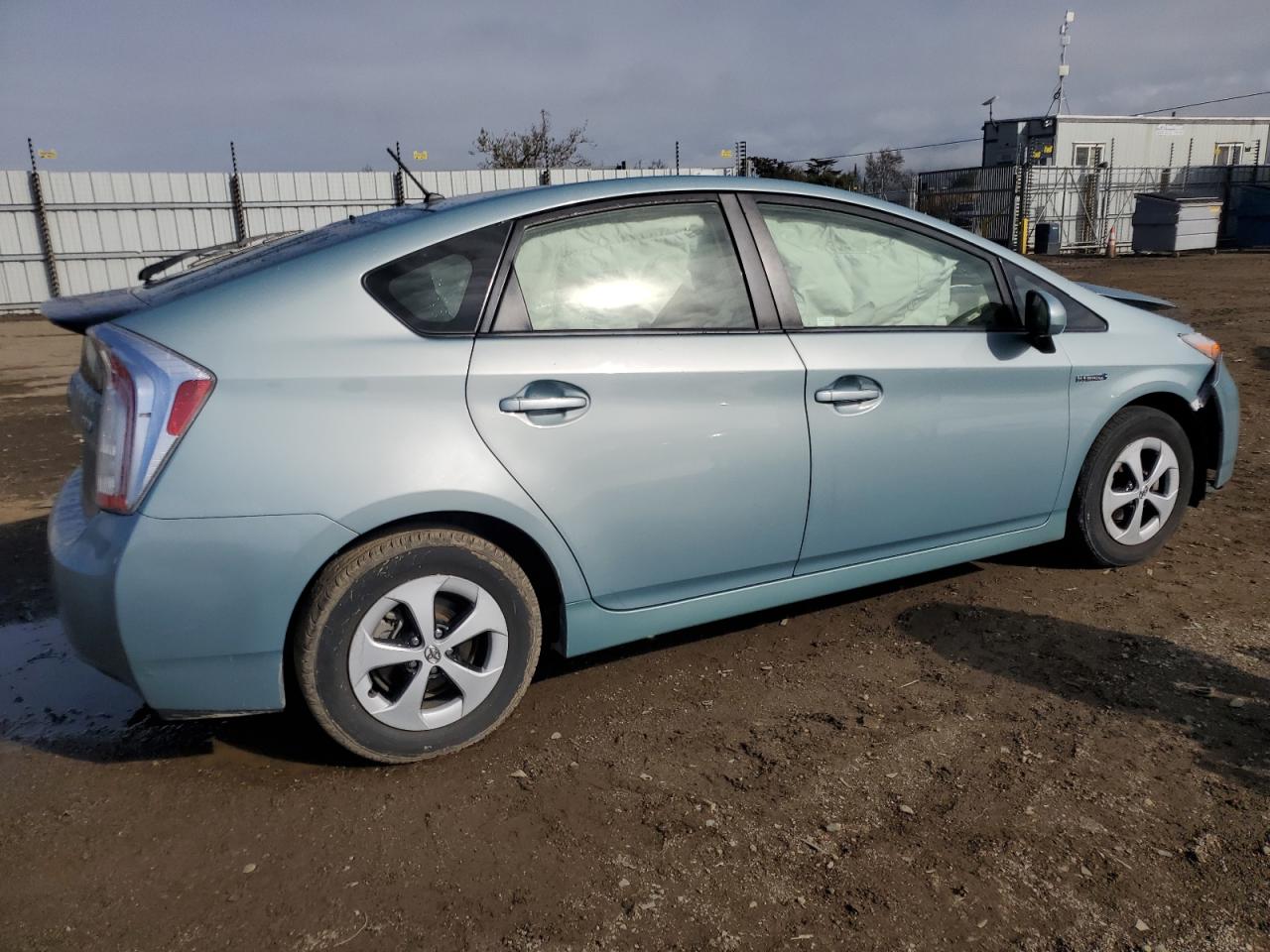 2015 Toyota Prius - Image 3