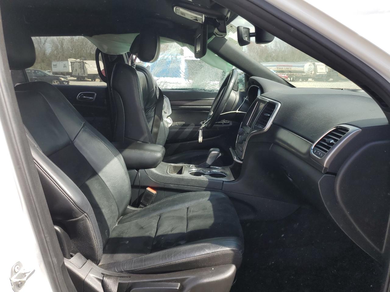 2018 Jeep Grand Cherokee - Image 7