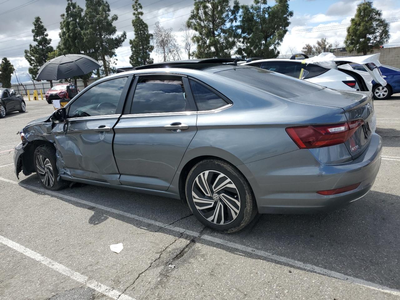 2020 Volkswagen Jetta - Image 2