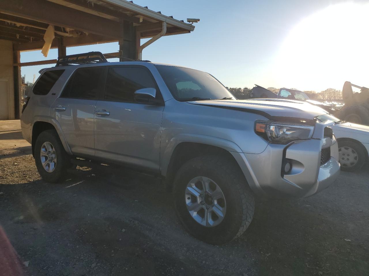 2015 Toyota 4Runner - Image 4