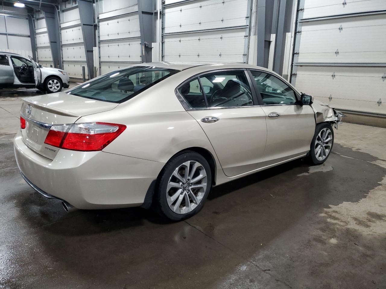 2013 Honda Accord - Image 3