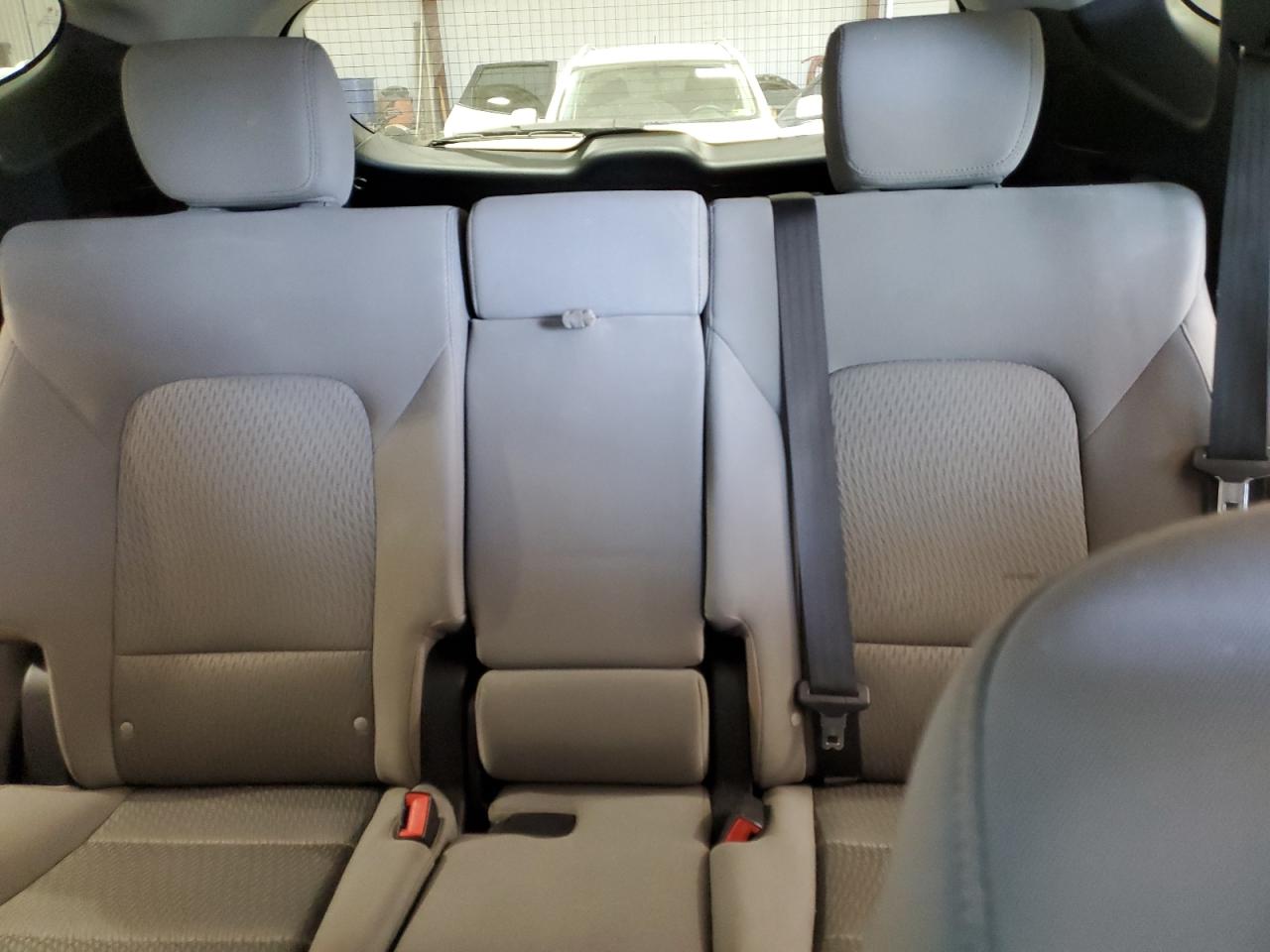 5XYZTDLB8HG405855 HYUNDAI SANTA FE 2017