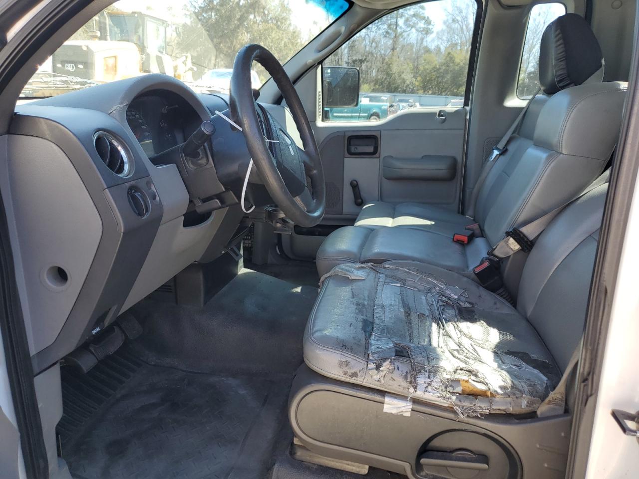 2005 Ford F-150 - Image 7