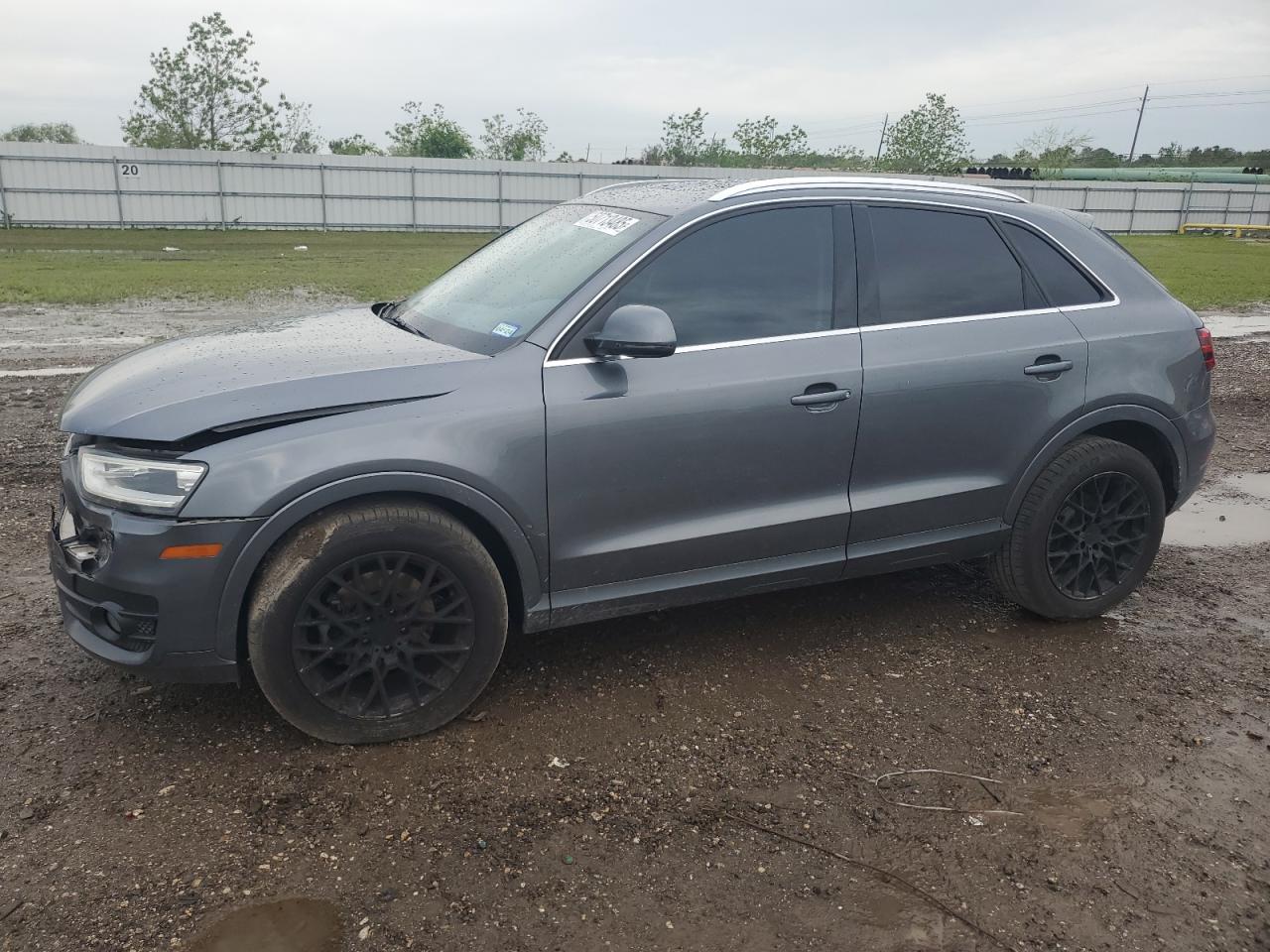 2015 Audi Q3 Premium Plus for Sale in Houston, TX - Front End