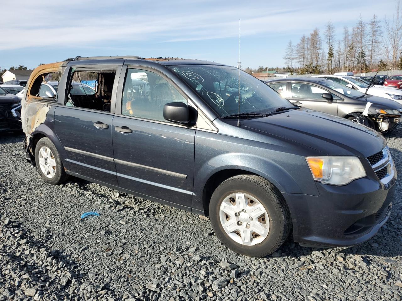 2013 Dodge Caravan - Image 4