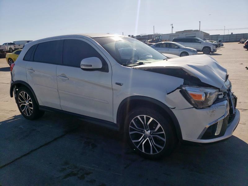  MITSUBISHI OUTLANDER 2018 Biały