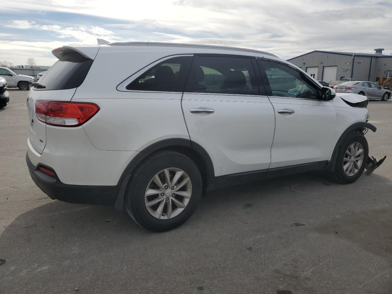 2016 Kia Sorento - Image 3