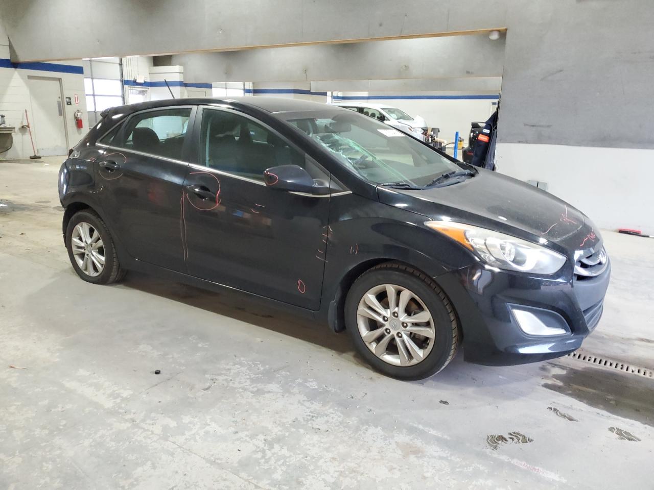 2014 Hyundai Elantra - Image 4