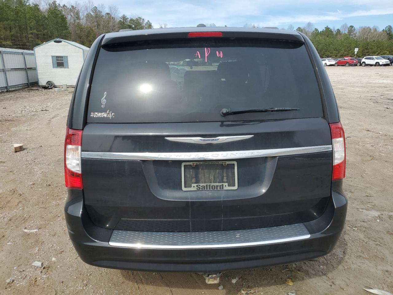 2016 Chrysler Town & Country - Image 6
