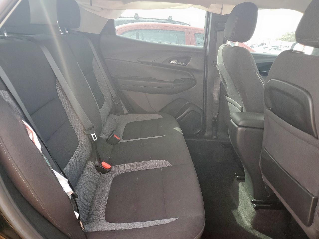 2022 Chevrolet TrailBlazer - Image 11