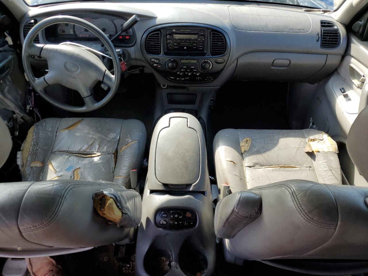 2001 Toyota Sequoia - Image 8