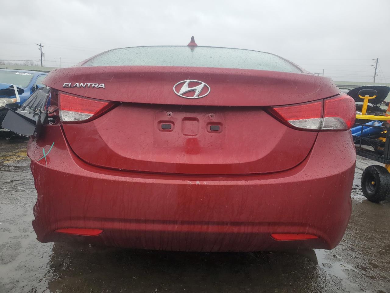 2013 Hyundai Elantra - Image 6