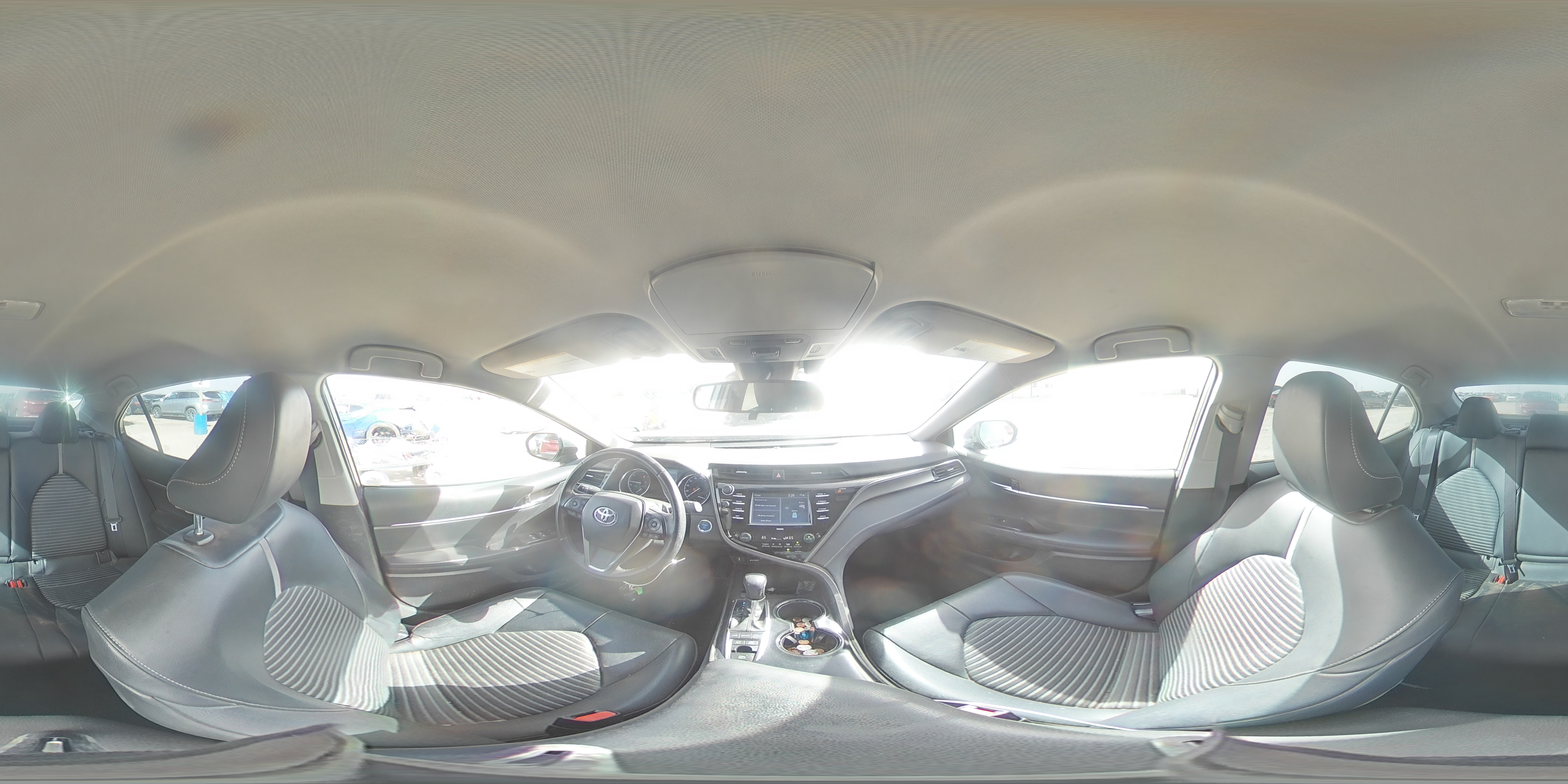 2020 Toyota Camry - Image 13