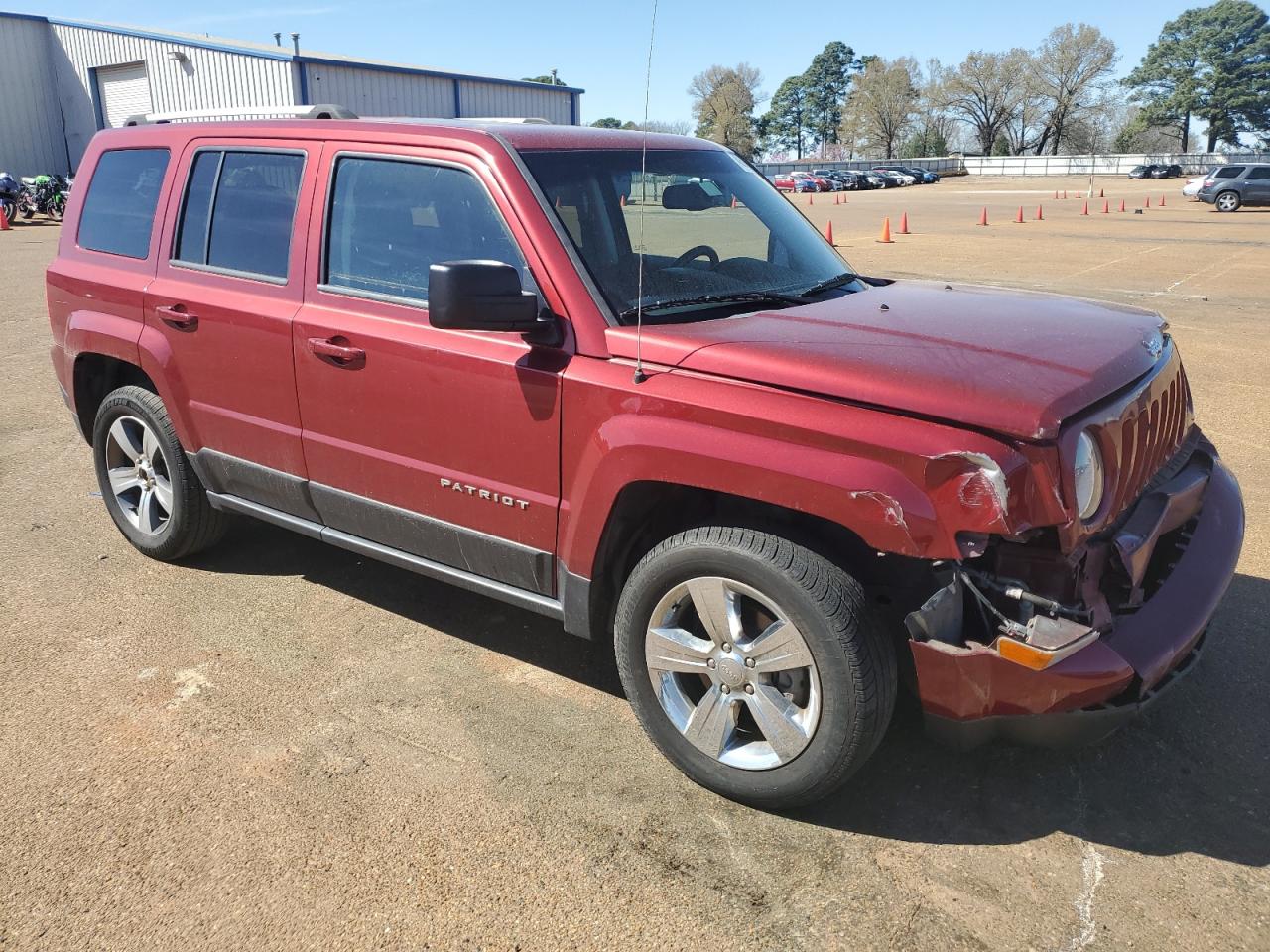 2016 Jeep Liberty (Patriot) - Image 4