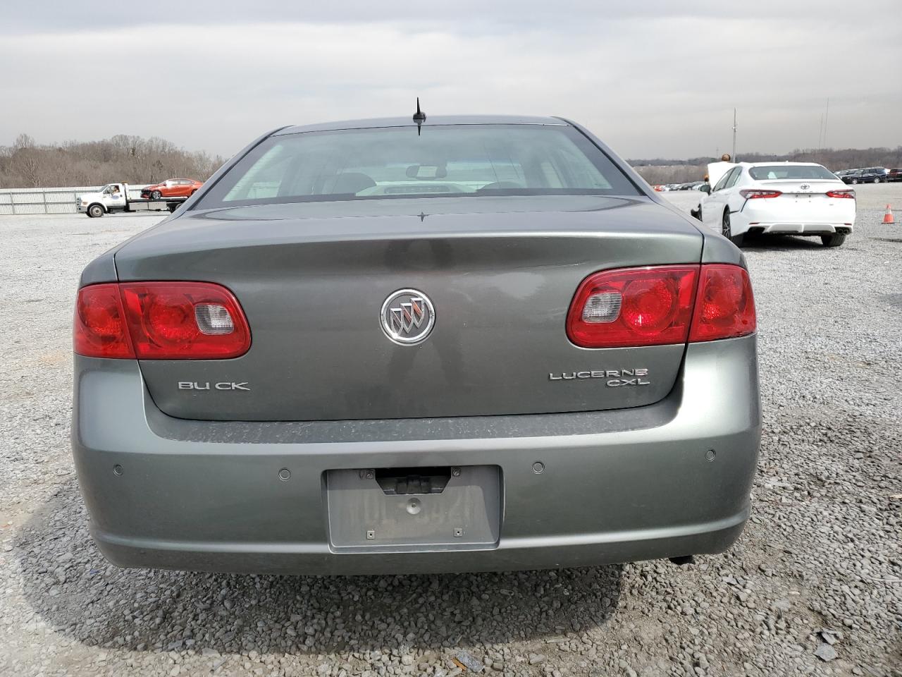 2006 Buick Lucerne - Image 6