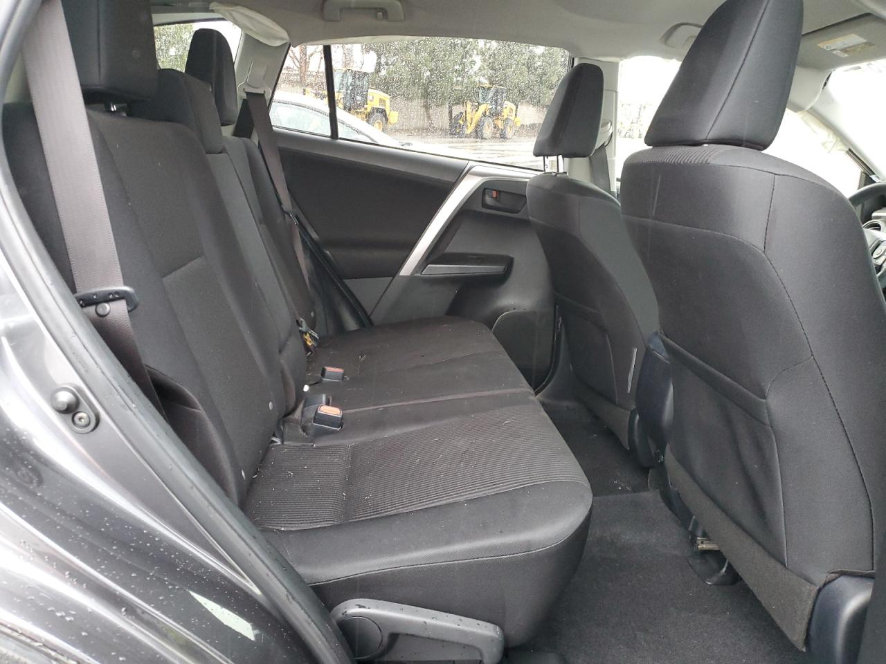 2018 Toyota RAV 4 - Image 10