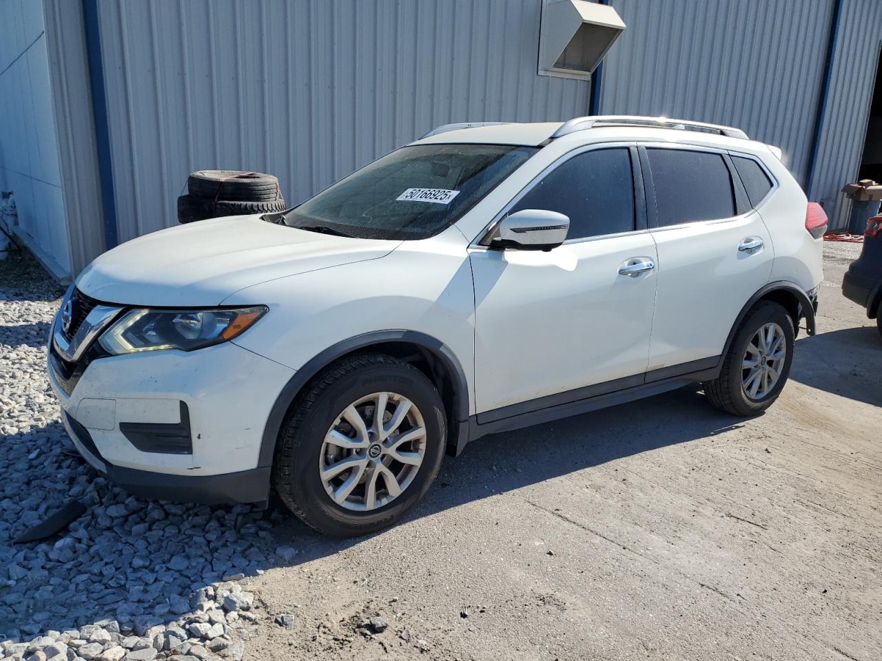 5N1AT2MN2HC824424 NISSAN ROGUE 2017