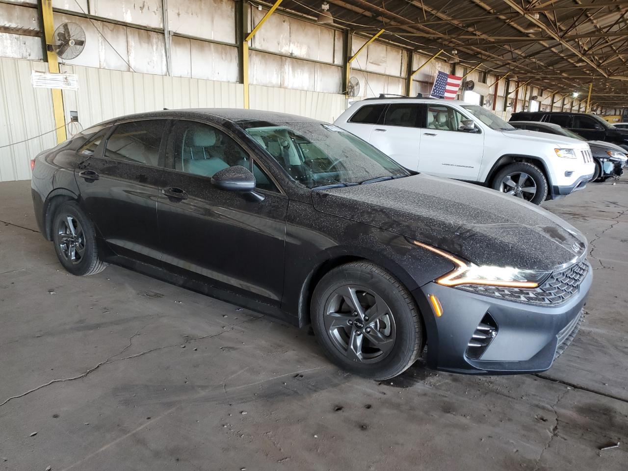 2022 Kia K5 - Image 4
