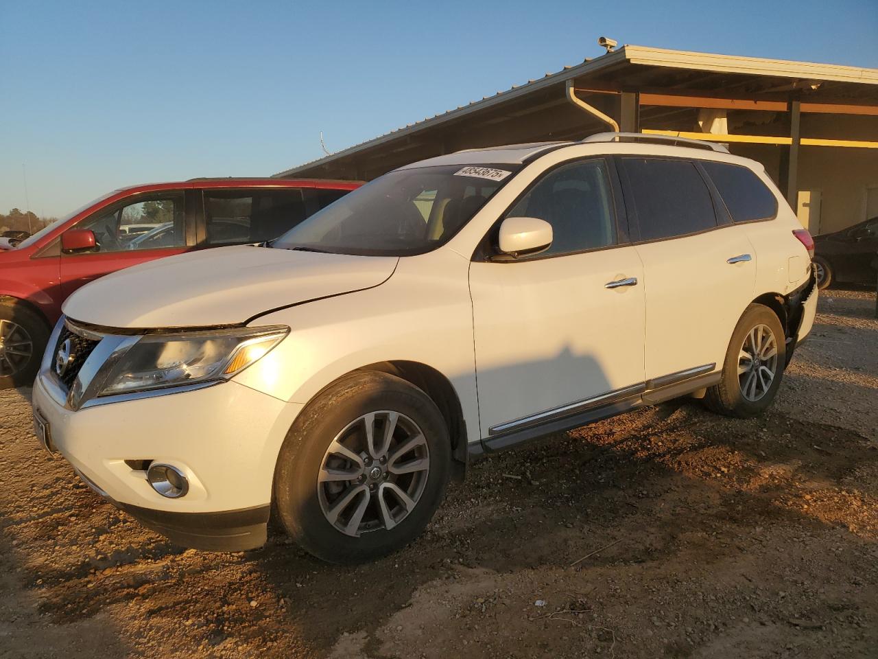 2014 Nissan Pathfinder - Image 1