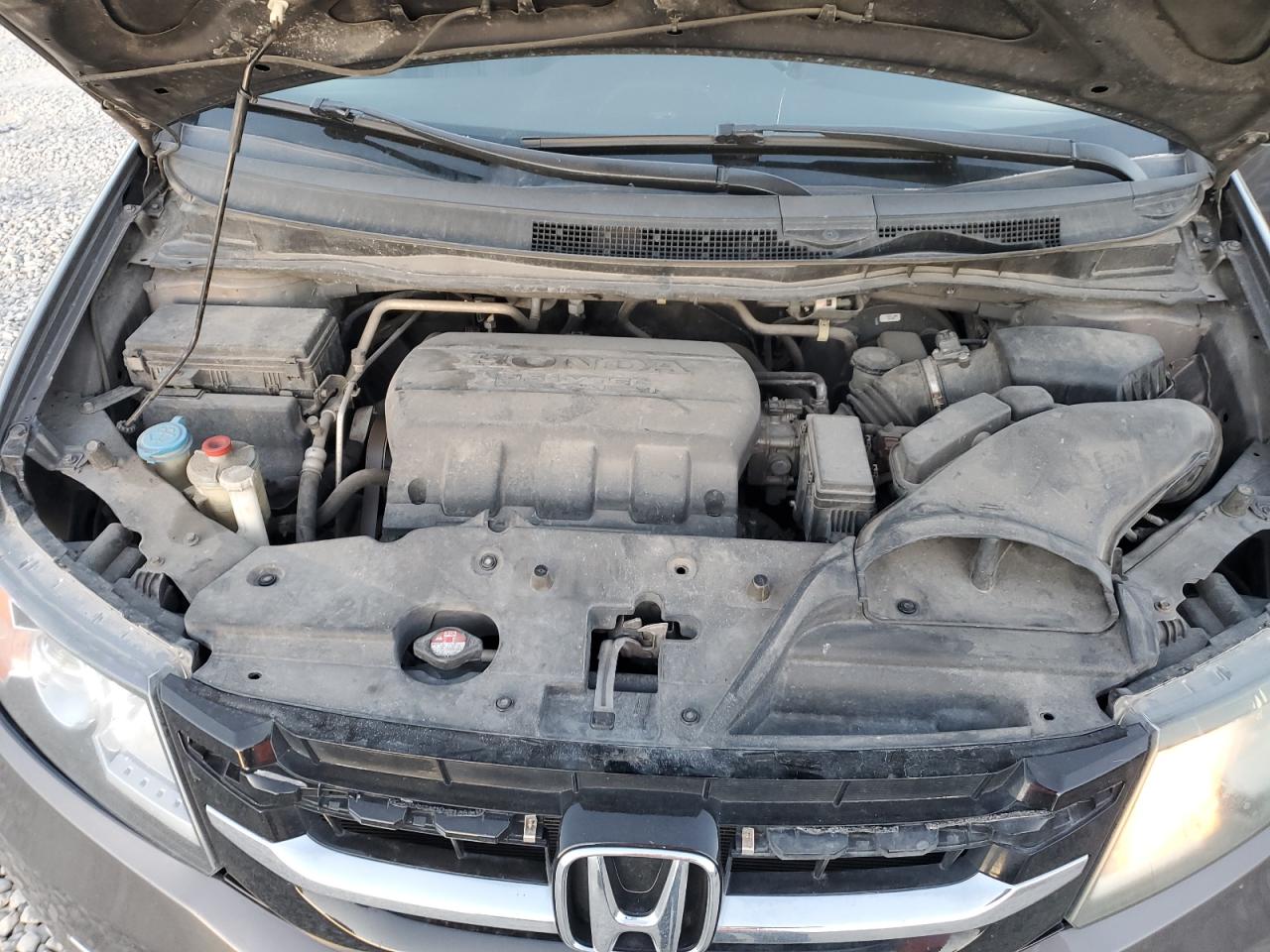 2014 Honda Odyssey - Image 12